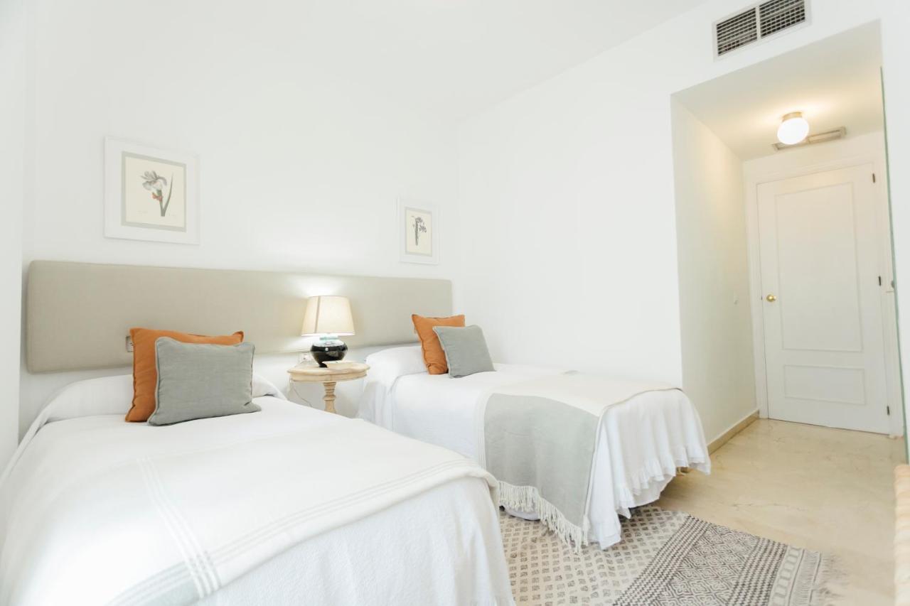 Reformed And Bright- 2Bdr 1Bth- Nervion Apartment Seville Luaran gambar